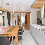 Appartamento Luxurious With Sauna And Terrace *