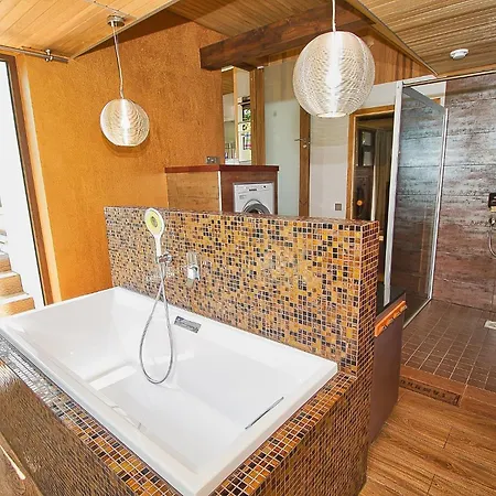 아파트 Luxurious With Sauna And Terrace *