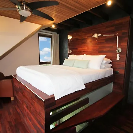 아파트 Luxurious With Sauna And Terrace *