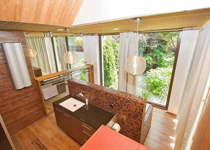 Luxurious With Sauna And Terrace 公寓 *